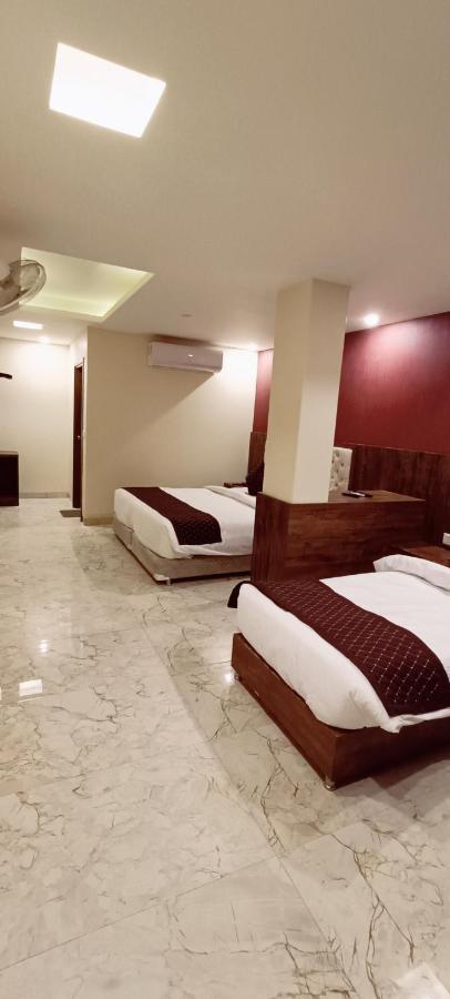 Luxury Triple Room